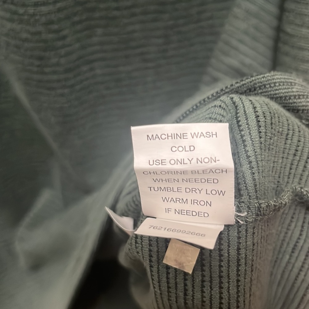 ❗️BRAND NEW❗️Method Brand T-Shirt Size Small - Picture 4 of 6